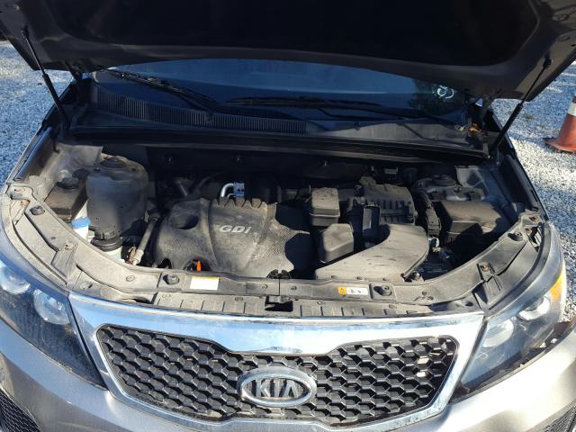 Photo 6 VIN: 5XYKTDA63DG405196 - KIA SORENTO LX 