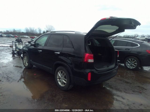 Photo 2 VIN: 5XYKTDA63FG560642 - KIA SORENTO 