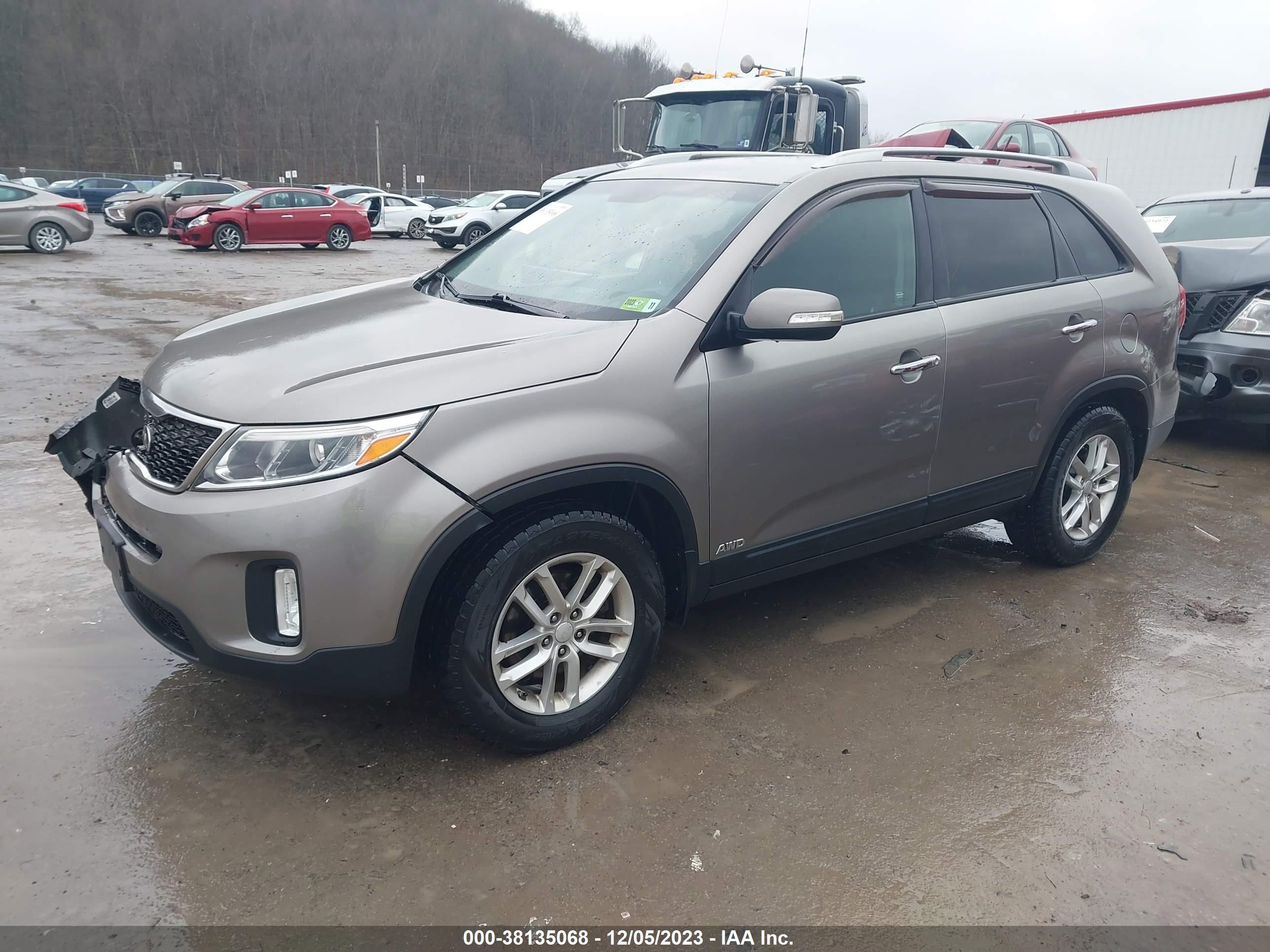 Photo 1 VIN: 5XYKTDA63FG655248 - KIA SORENTO 