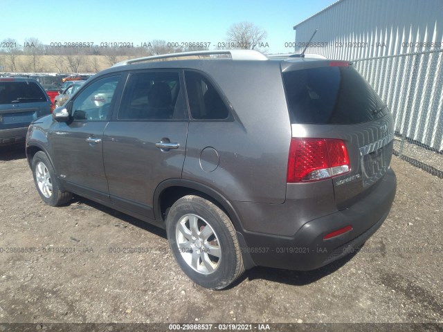 Photo 2 VIN: 5XYKTDA64CG197117 - KIA SORENTO 