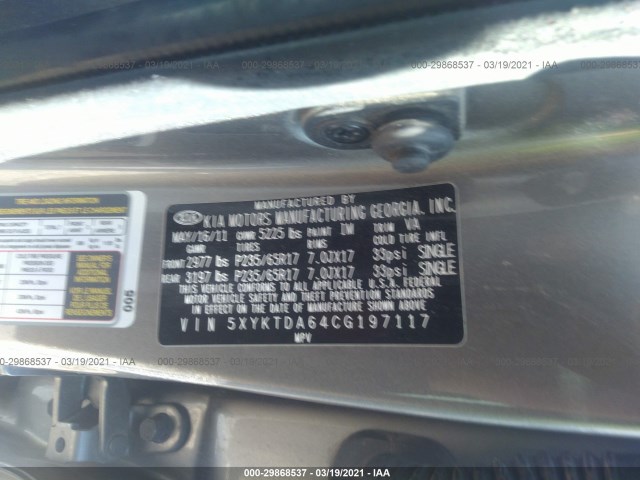 Photo 8 VIN: 5XYKTDA64CG197117 - KIA SORENTO 