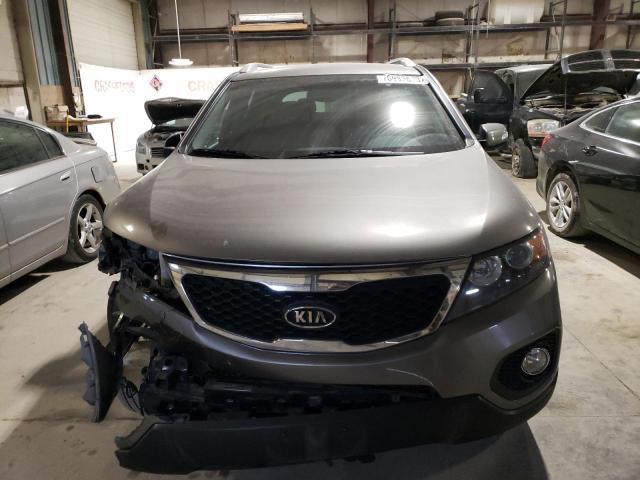 Photo 4 VIN: 5XYKTDA64CG284631 - KIA SORENTO 