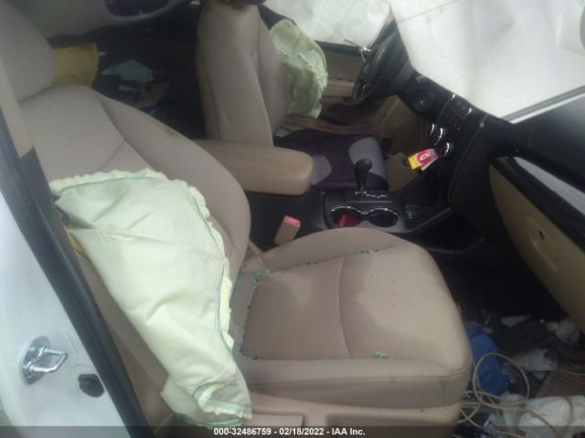 Photo 4 VIN: 5XYKTDA64DG416854 - KIA SORENTO 