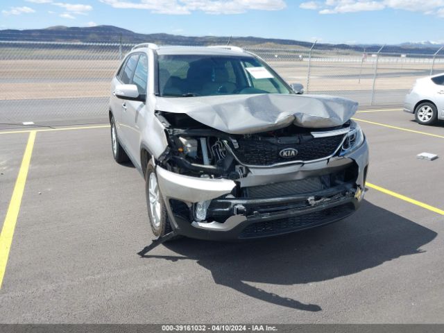 Photo 5 VIN: 5XYKTDA65FG640993 - KIA SORENTO 