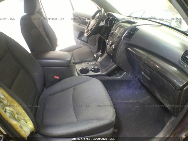 Photo 4 VIN: 5XYKTDA66DG391987 - KIA SORENTO 