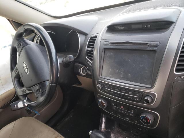 Photo 8 VIN: 5XYKTDA66EG480217 - KIA SORENTO LX 