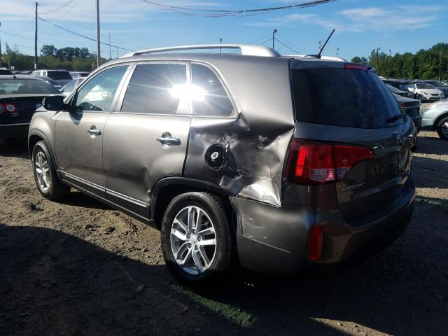 Photo 2 VIN: 5XYKTDA66FG555628 - KIA SORENTO LX 