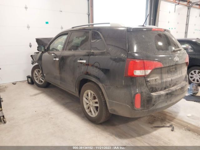 Photo 2 VIN: 5XYKTDA66FG558206 - KIA SORENTO 