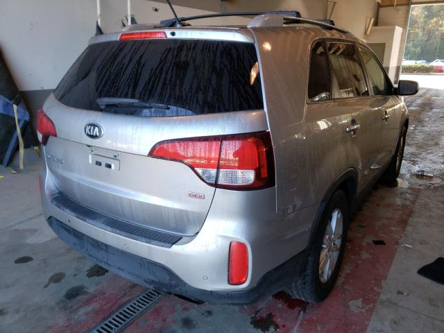 Photo 3 VIN: 5XYKTDA67EG430023 - KIA SORENTO LX 