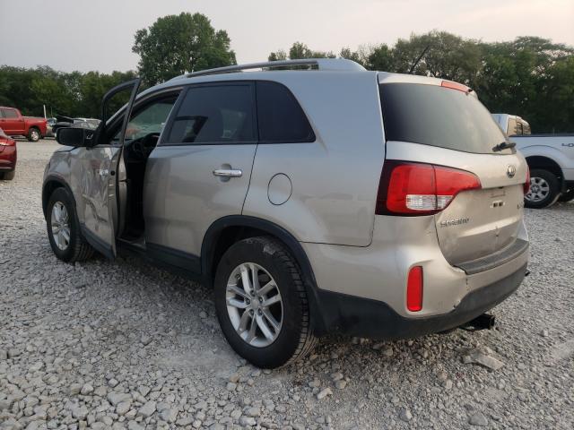 Photo 2 VIN: 5XYKTDA67FG617165 - KIA SORENTO LX 