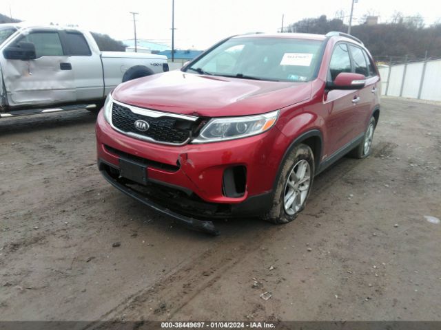 Photo 5 VIN: 5XYKTDA67FG651235 - KIA SORENTO 