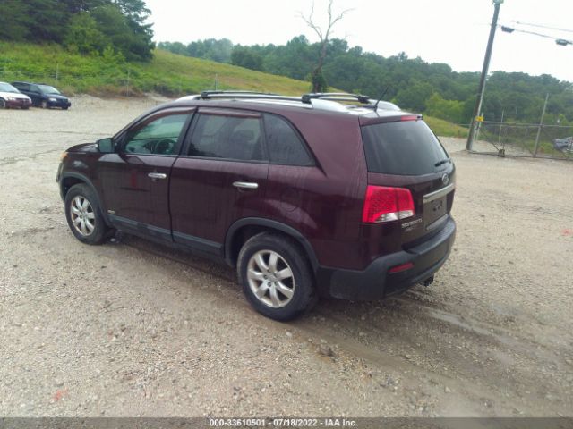 Photo 2 VIN: 5XYKTDA6XCG233487 - KIA SORENTO 