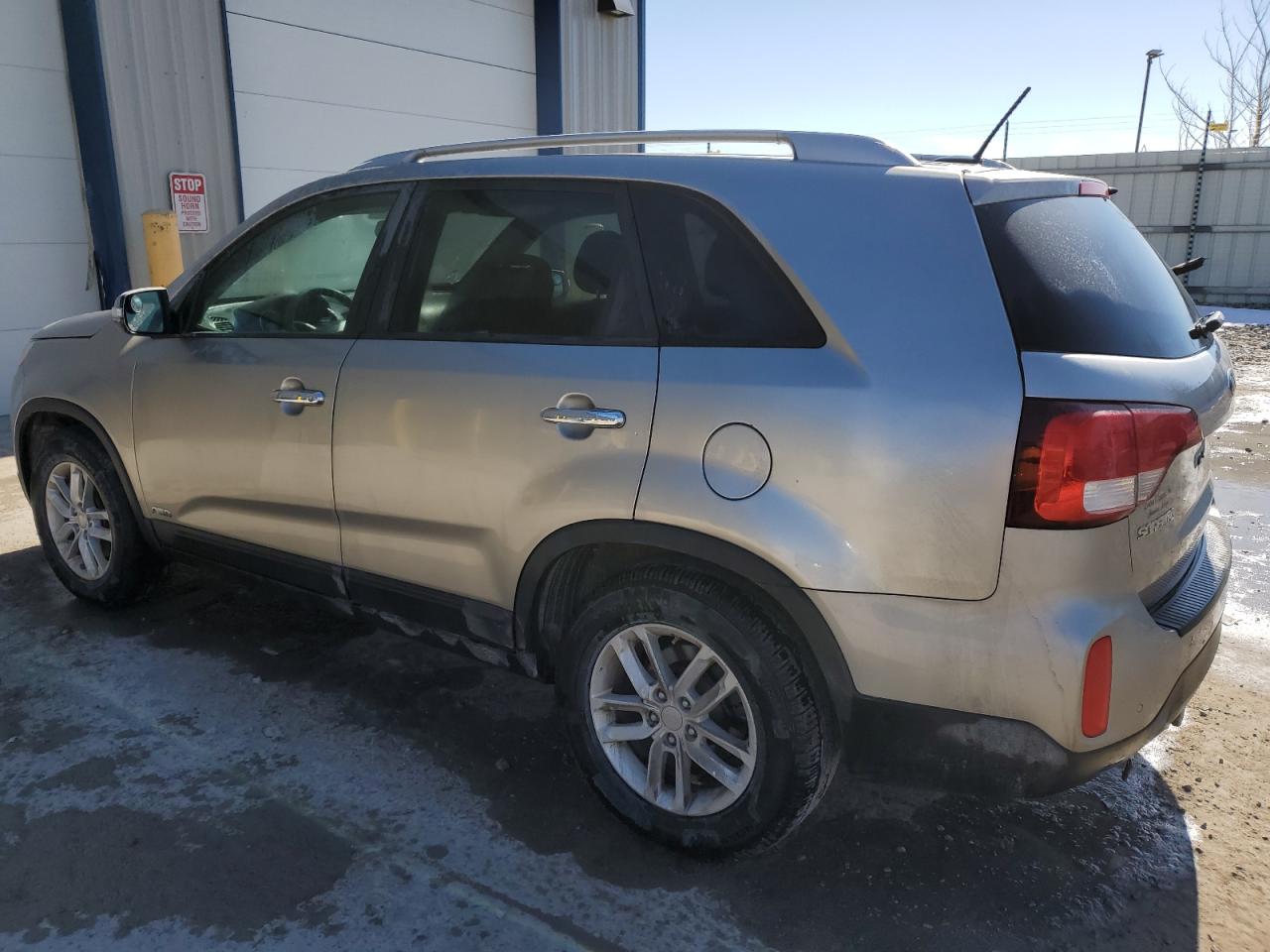 Photo 1 VIN: 5XYKTDA70EG520557 - KIA SORENTO 