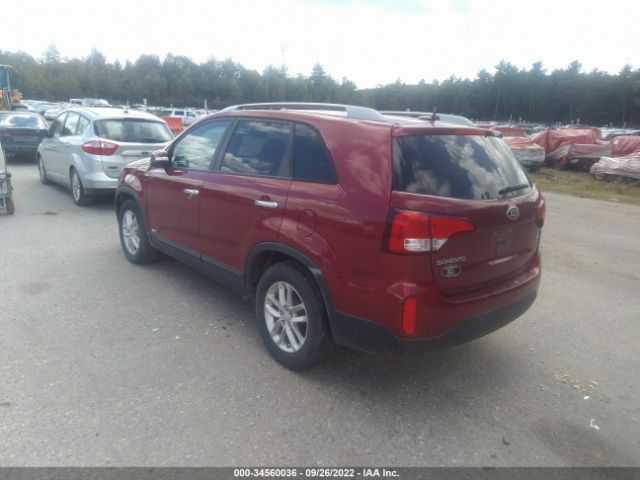 Photo 2 VIN: 5XYKTDA70FG572367 - KIA SORENTO 