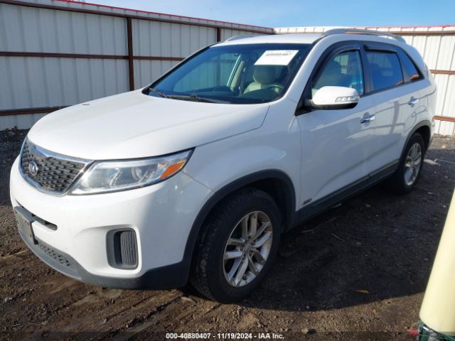 Photo 1 VIN: 5XYKTDA70FG582610 - KIA SORENTO 