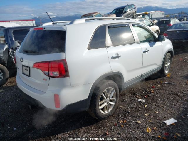 Photo 3 VIN: 5XYKTDA70FG582610 - KIA SORENTO 