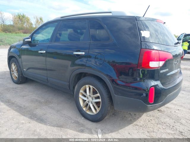 Photo 2 VIN: 5XYKTDA70FG630803 - KIA SORENTO 