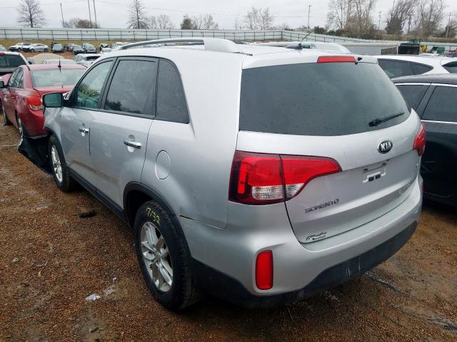 Photo 2 VIN: 5XYKTDA71FG604484 - KIA SORENTO LX 