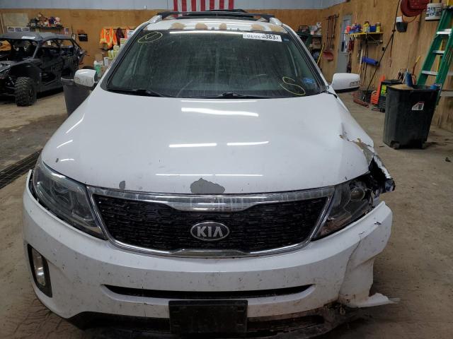 Photo 4 VIN: 5XYKTDA72EG498030 - KIA SORENTO LX 