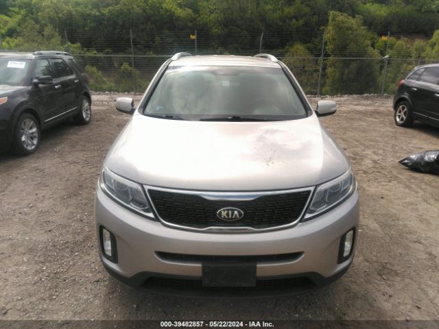 Photo 5 VIN: 5XYKTDA72EG550269 - KIA SORENTO 