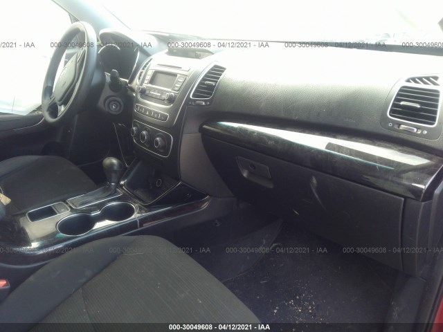 Photo 4 VIN: 5XYKTDA72FG645514 - KIA SORENTO 