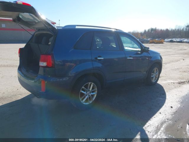 Photo 3 VIN: 5XYKTDA73FG559192 - KIA SORENTO 