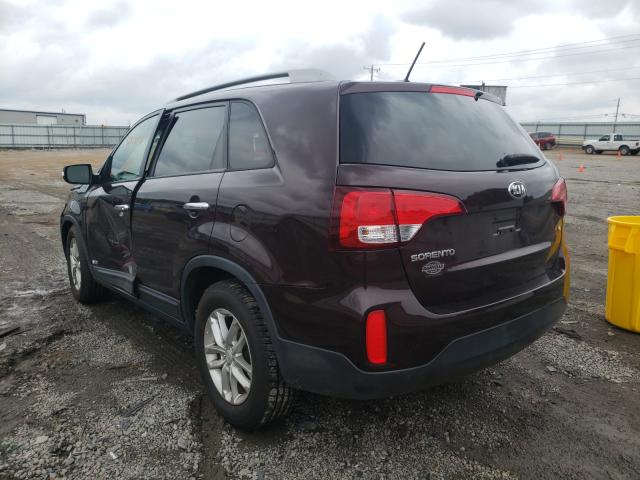 Photo 2 VIN: 5XYKTDA73FG606480 - KIA SORENTO LX 