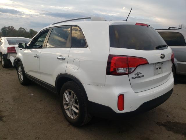 Photo 2 VIN: 5XYKTDA74FG568872 - KIA SORENTO LX 