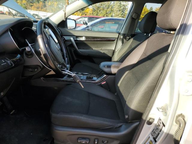 Photo 6 VIN: 5XYKTDA74FG600249 - KIA SORENTO LX 