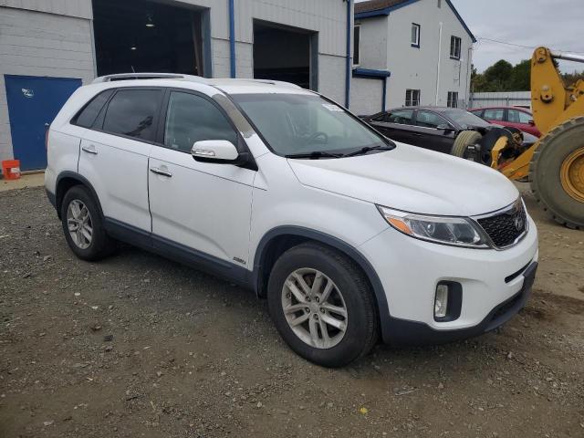 Photo 3 VIN: 5XYKTDA75EG531926 - KIA SORENTO LX 