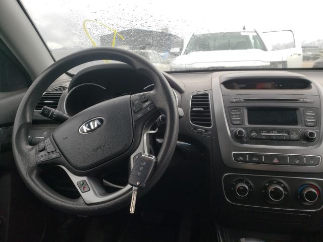 Photo 8 VIN: 5XYKTDA75FG584224 - KIA SORENTO LX 