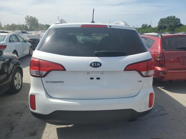 Photo 5 VIN: 5XYKTDA75FG605833 - KIA SORENTO LX 