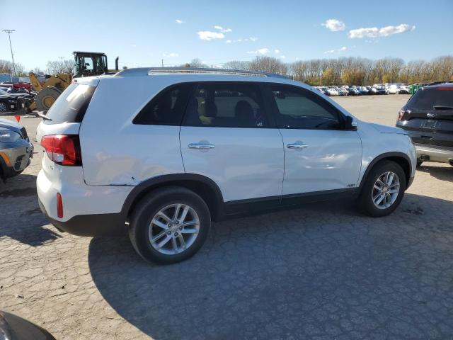 Photo 2 VIN: 5XYKTDA75FG605833 - KIA SORENTO LX 