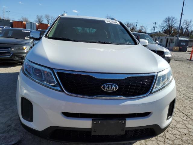 Photo 4 VIN: 5XYKTDA75FG605833 - KIA SORENTO LX 