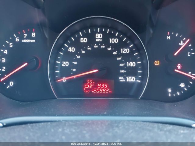 Photo 6 VIN: 5XYKTDA75FG649766 - KIA SORENTO 