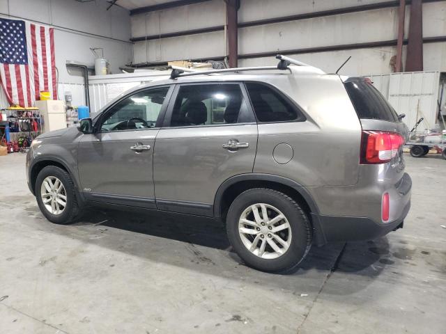 Photo 1 VIN: 5XYKTDA76FG553256 - KIA SORENTO LX 