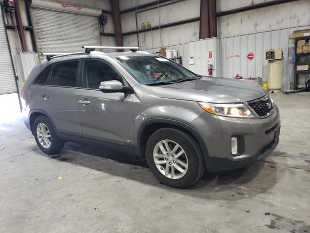 Photo 3 VIN: 5XYKTDA76FG553256 - KIA SORENTO LX 