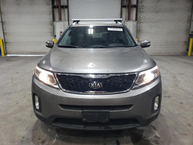 Photo 4 VIN: 5XYKTDA76FG553256 - KIA SORENTO LX 