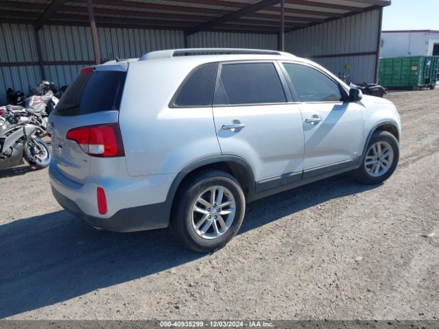 Photo 3 VIN: 5XYKTDA76FG599735 - KIA SORENTO 