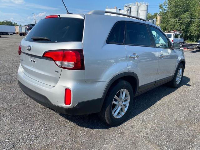 Photo 3 VIN: 5XYKTDA76FG611320 - KIA SORENTO LX 