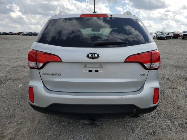 Photo 5 VIN: 5XYKTDA76FG621670 - KIA SORENTO LX 