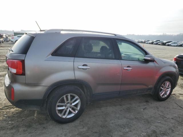 Photo 2 VIN: 5XYKTDA77FG607583 - KIA SORENTO 