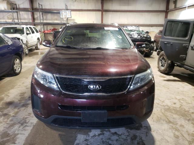 Photo 4 VIN: 5XYKTDA77FG646514 - KIA SORENTO LX 