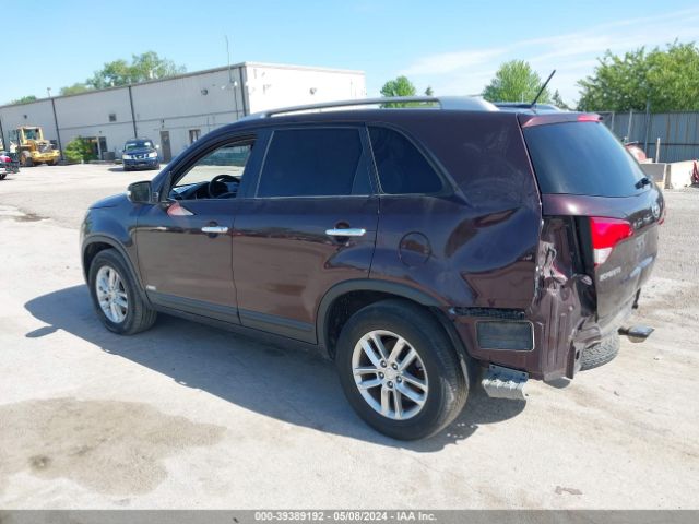 Photo 2 VIN: 5XYKTDA78FG550729 - KIA SORENTO 