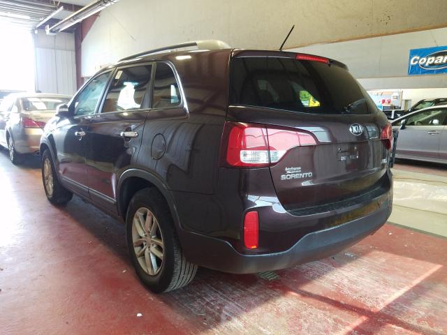 Photo 2 VIN: 5XYKTDA78FG598814 - KIA SORENTO LX 