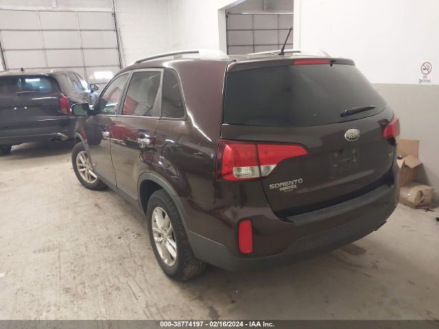 Photo 2 VIN: 5XYKTDA79EG438939 - KIA SORENTO 