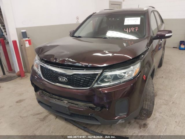 Photo 5 VIN: 5XYKTDA79EG438939 - KIA SORENTO 