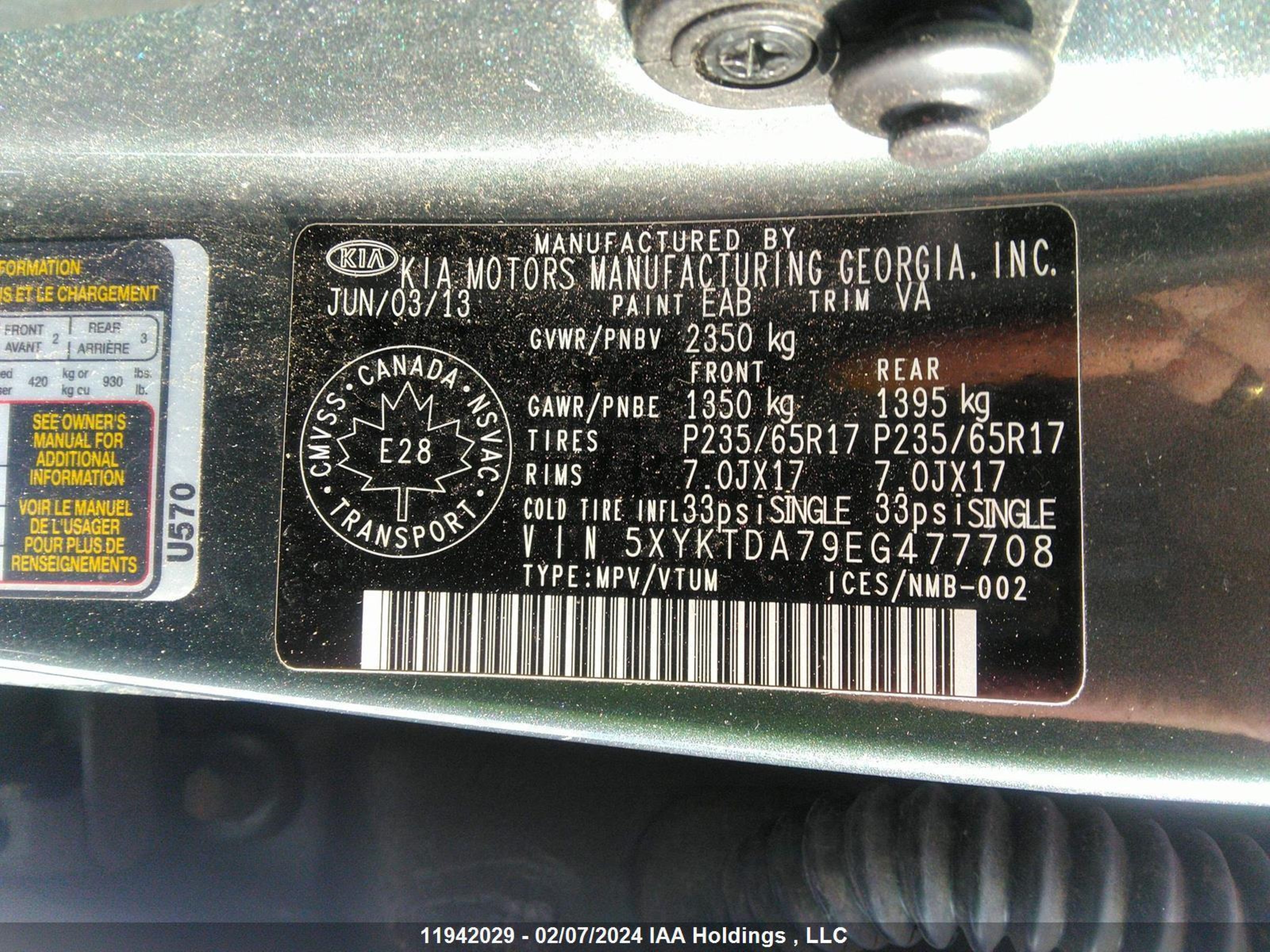 Photo 8 VIN: 5XYKTDA79EG477708 - KIA SORENTO 