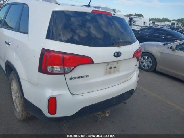 Photo 5 VIN: 5XYKTDA79FG607486 - KIA SORENTO 