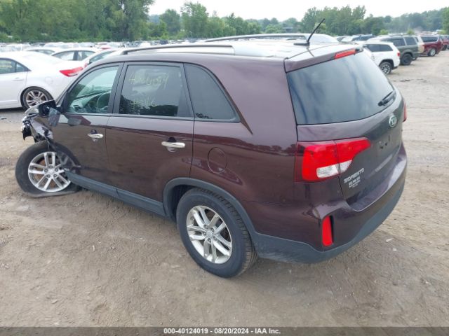 Photo 2 VIN: 5XYKTDA79FG648636 - KIA SORENTO 